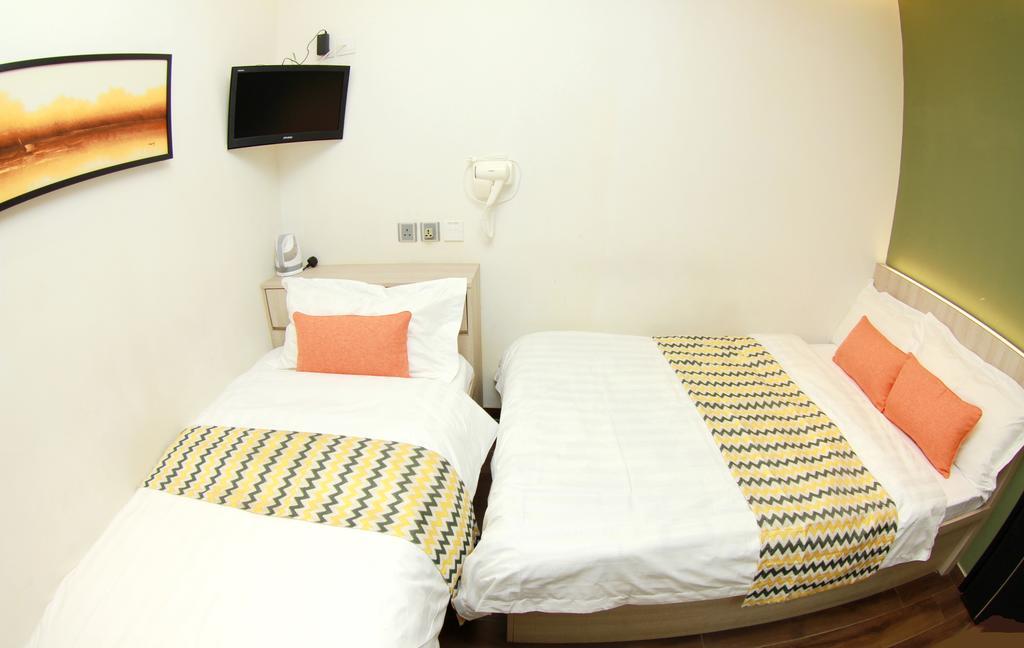 Move Inn Hong Kong Extérieur photo