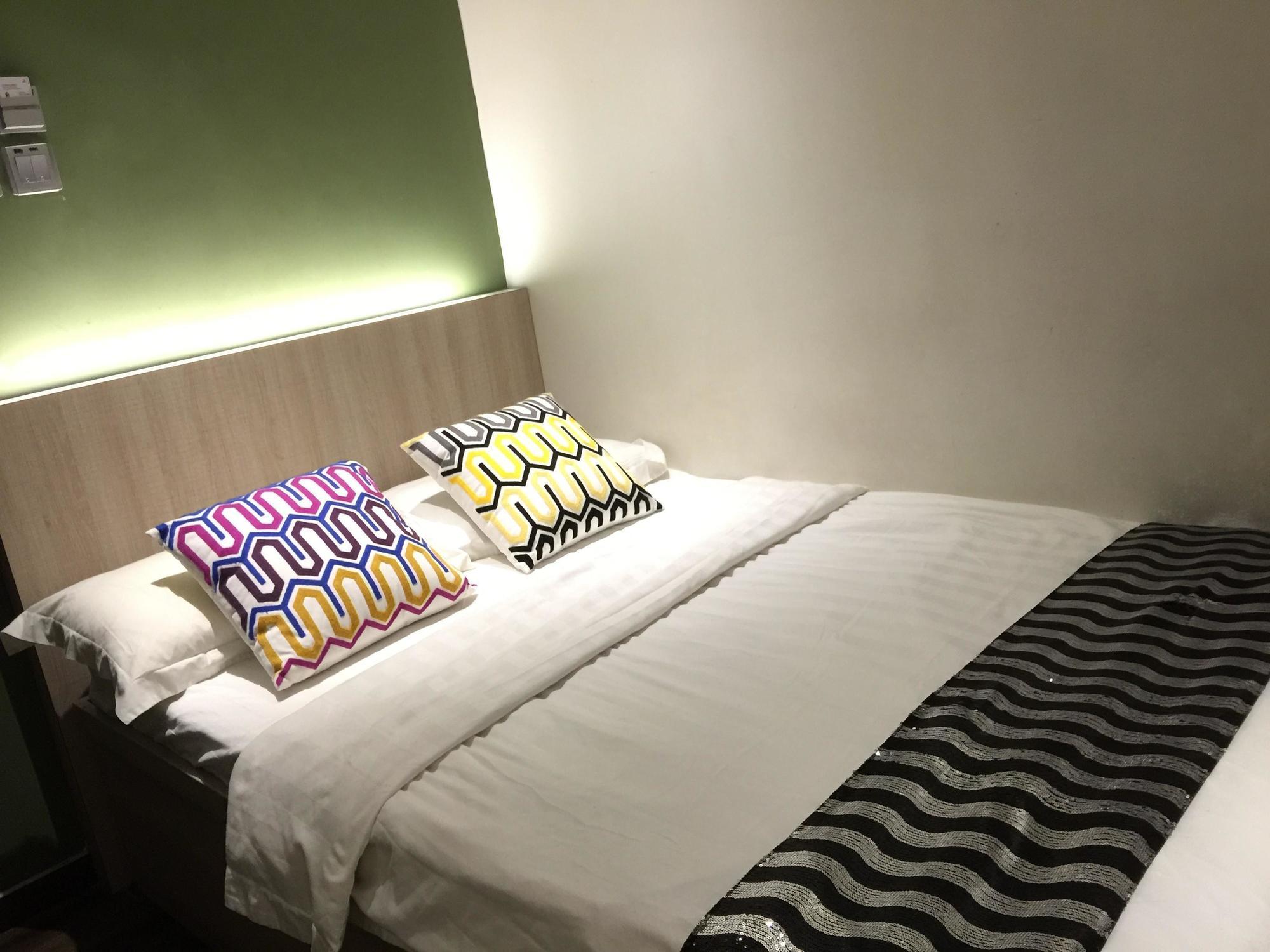 Move Inn Hong Kong Extérieur photo